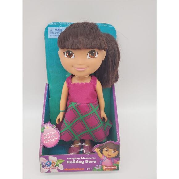 Dora the Explorer - Holiday Dora Doll - 8" W3717 - Picture 1 of 3